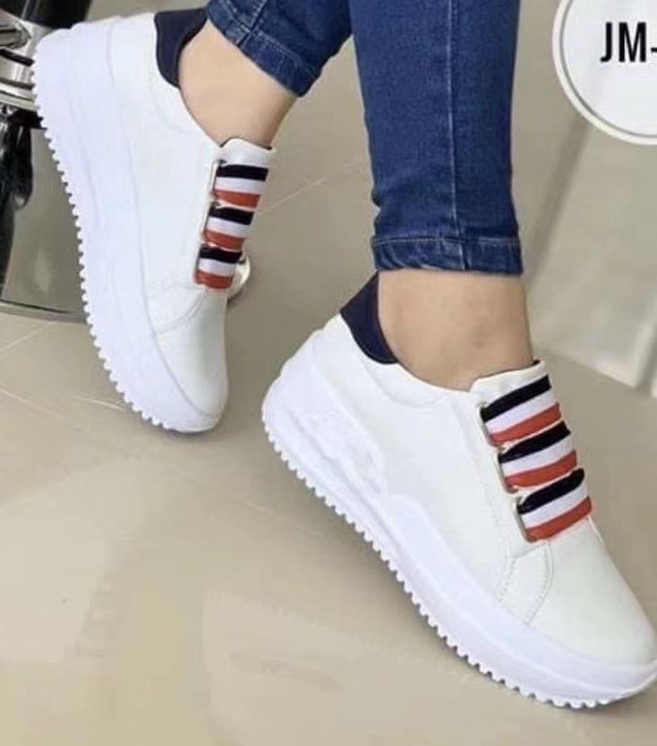 Tommy Sneakers