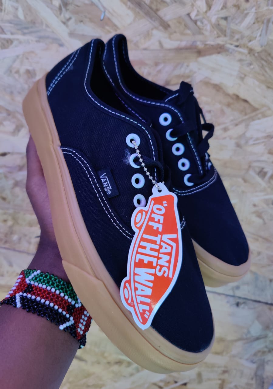 Vans Unisex Sneakers - Image 6